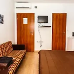 Sara Appartement *