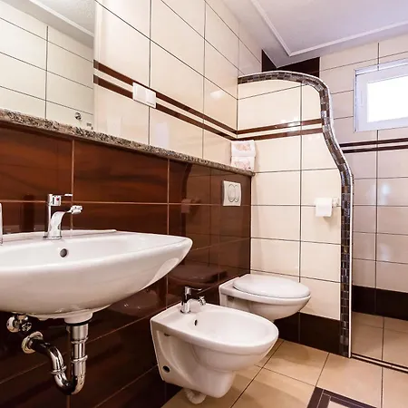 Апартаменты Sara Малинска