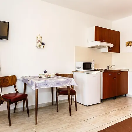 Sara Apartment