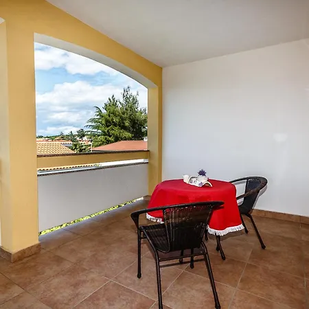 Sara Apartment