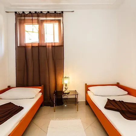 Apartman Sara Malinska